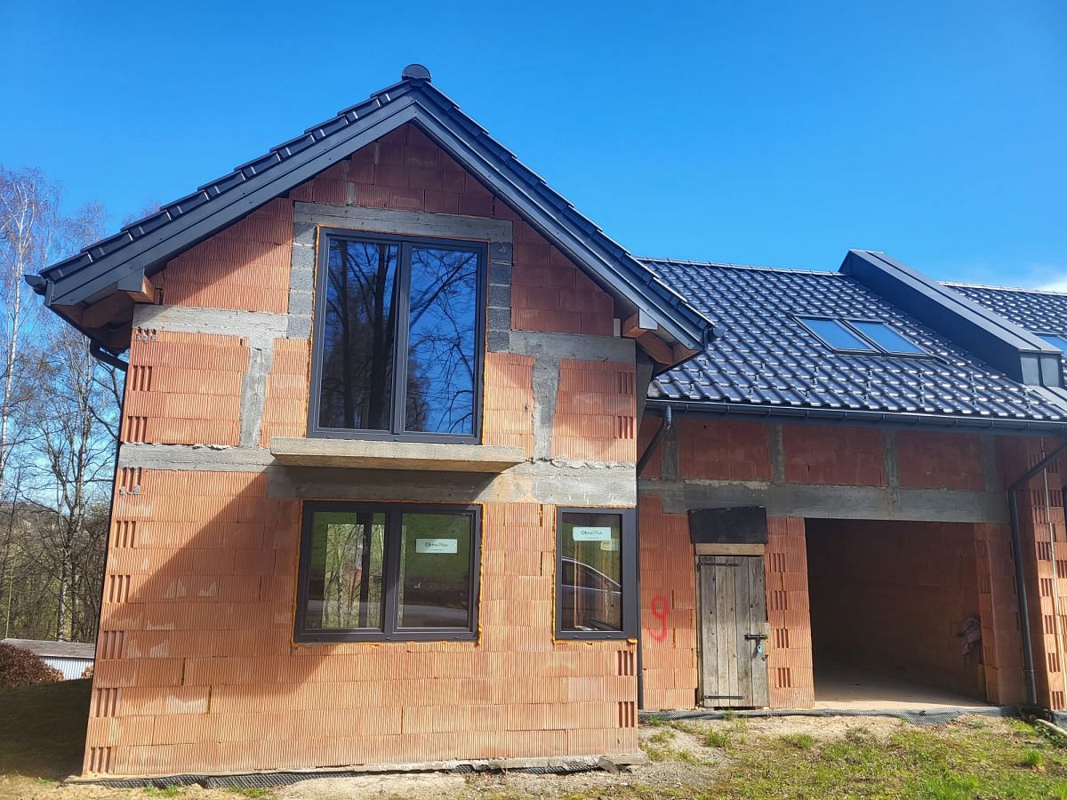 Dom 5 pokojowe na Sprzedaż