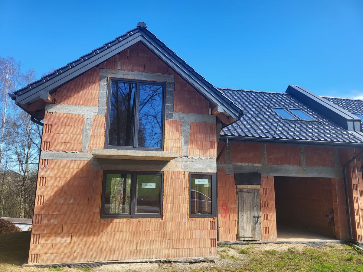 Dom 5 pokojowe na Sprzedaż