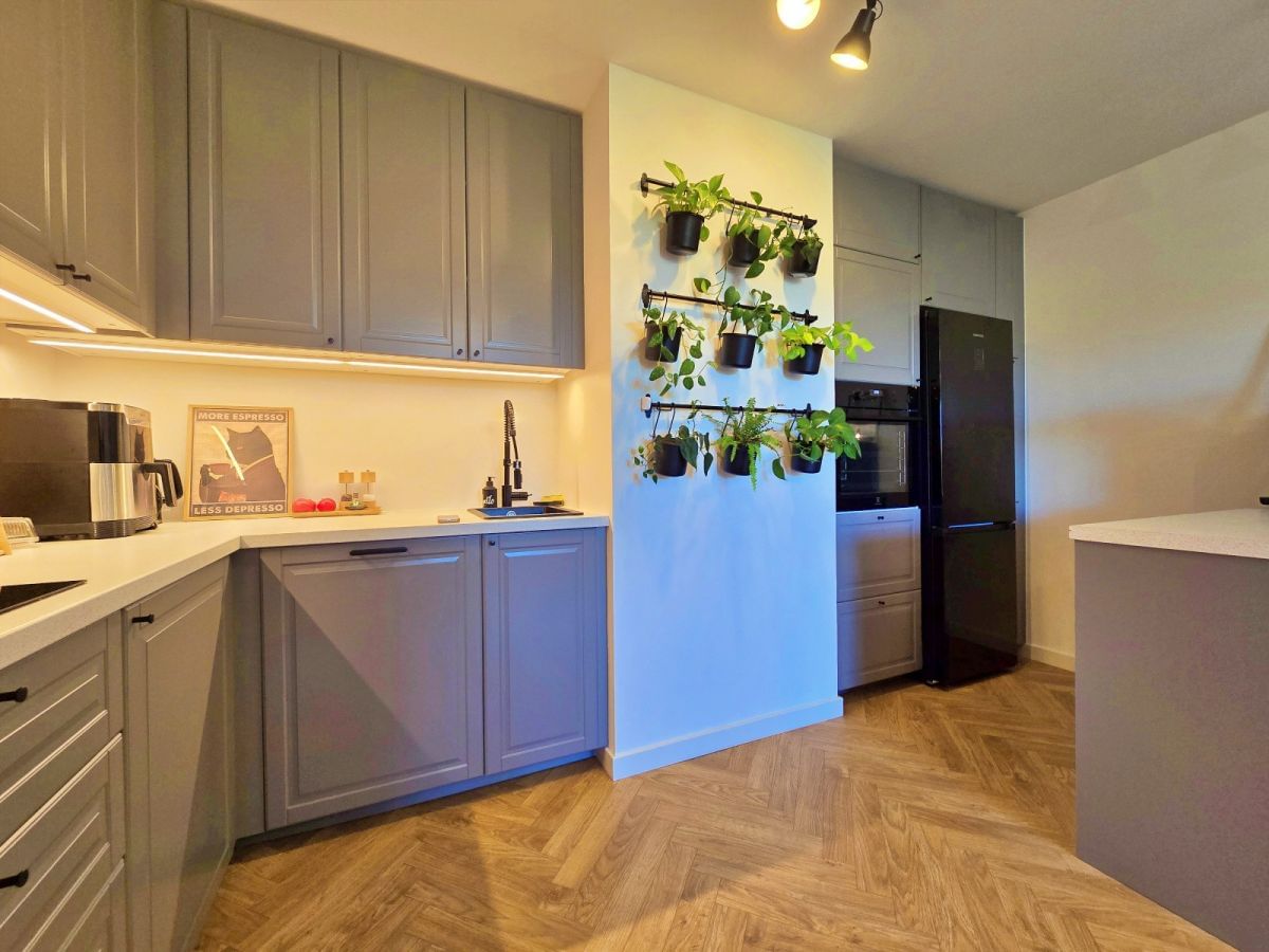 Mieszkanie 3 pokojowe na Sprzedaż