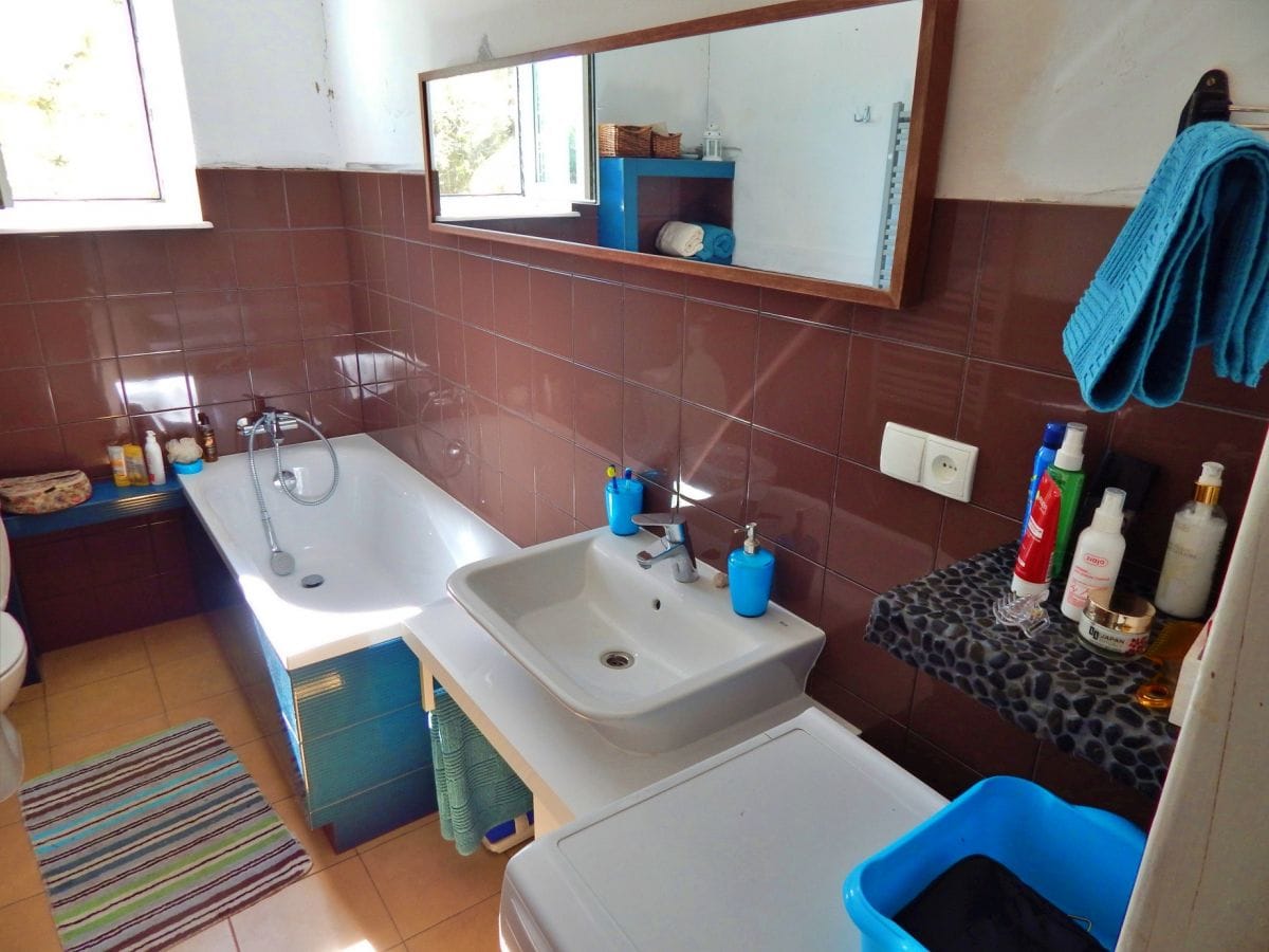 Dom 4 pokojowe na Sprzedaż