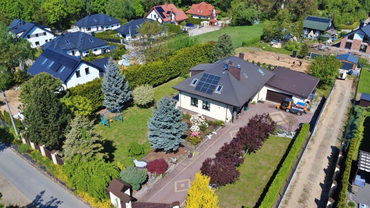 Dom 6 pokojowe na Sprzedaż