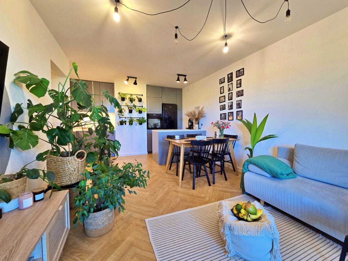 Mieszkanie 3 pokojowe na Sprzedaż