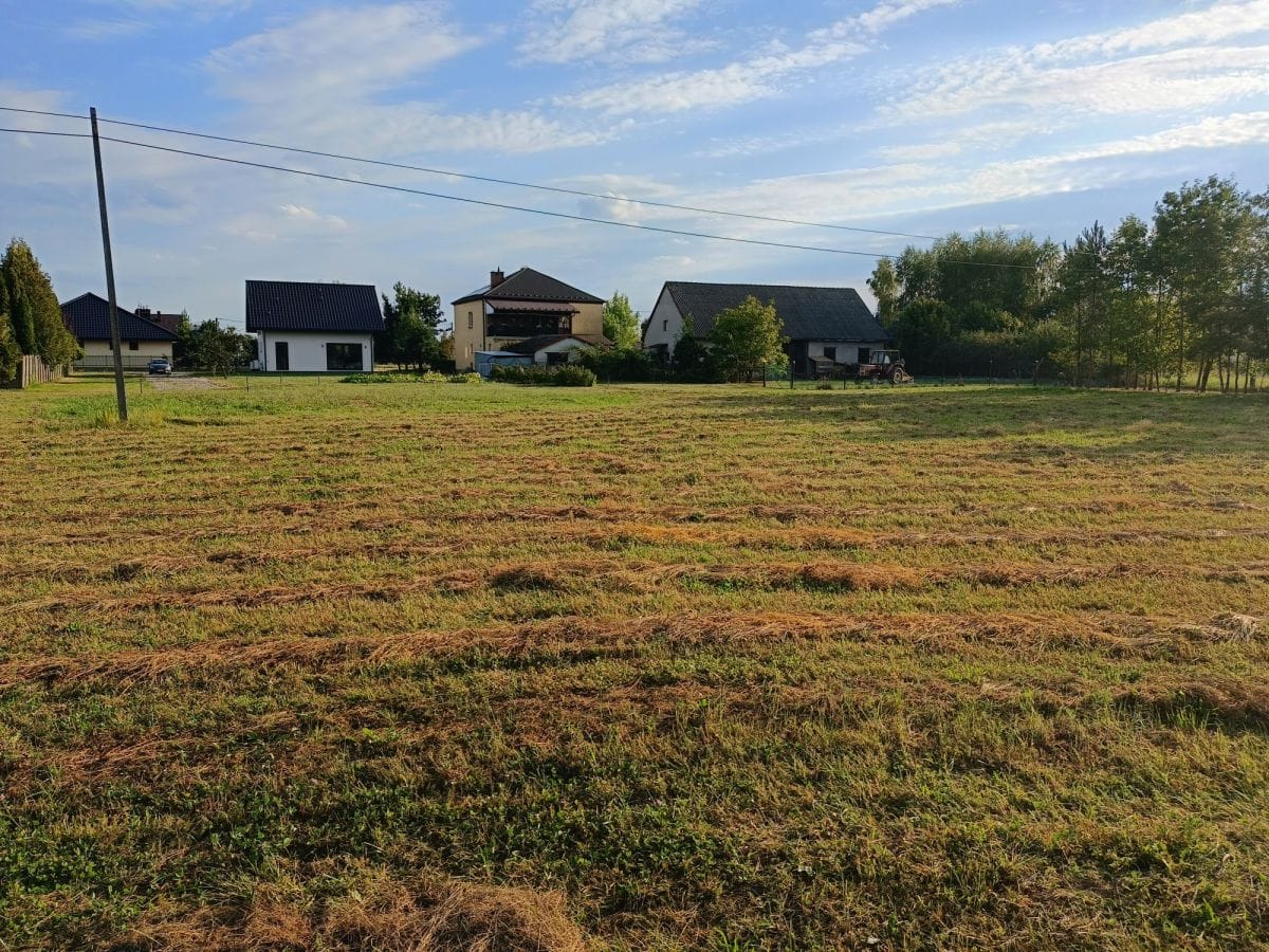 Działka  pokojowe na Sprzedaż