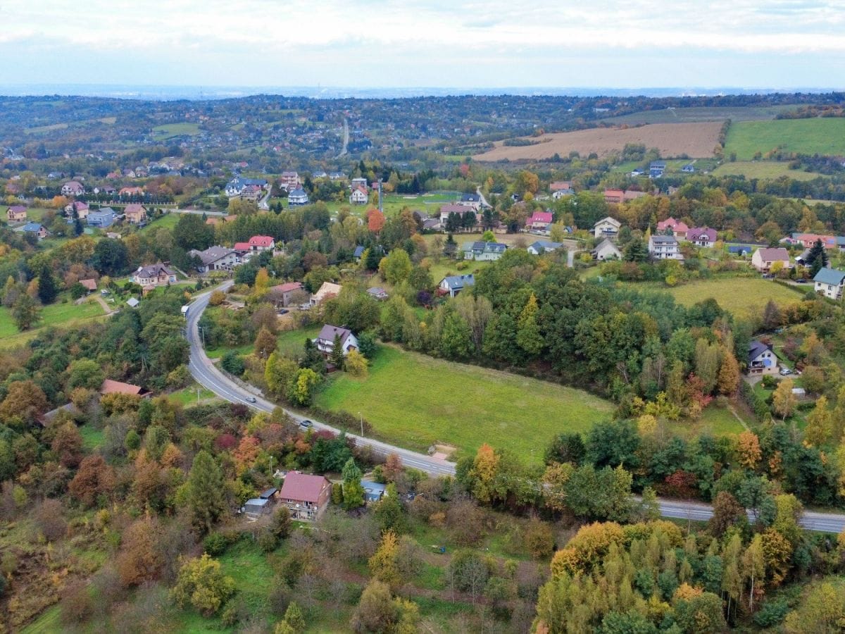 Działka  pokojowe na Sprzedaż