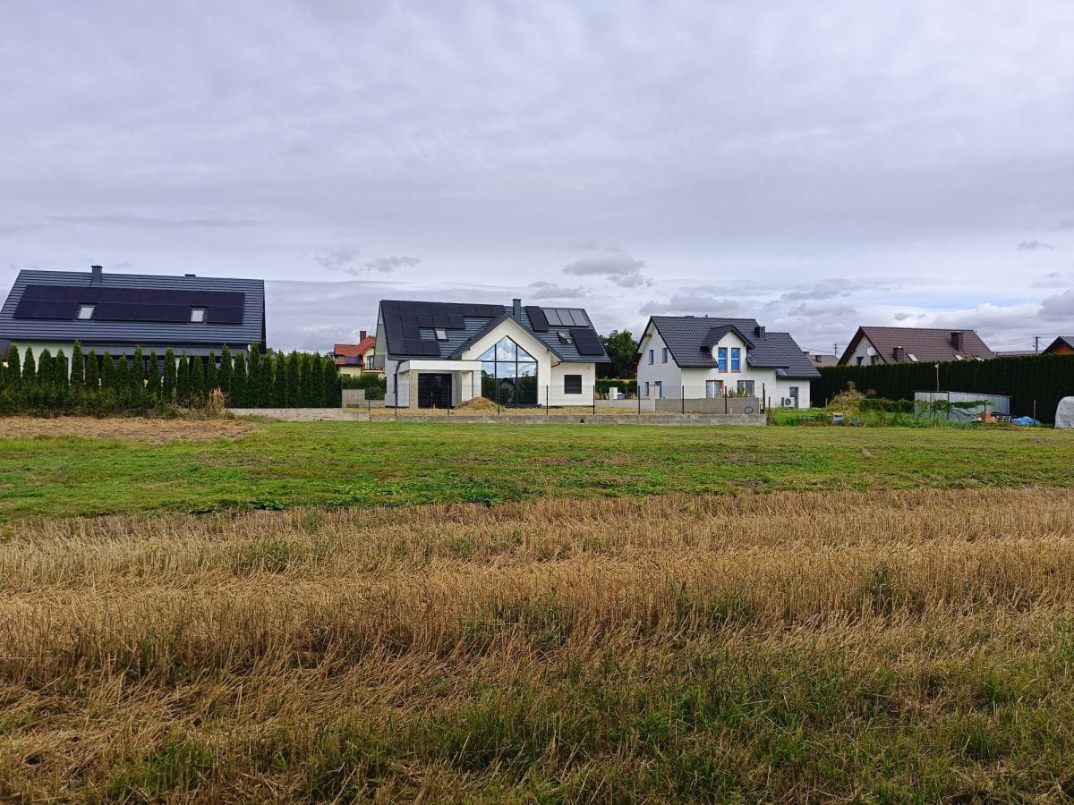 Działka  pokojowe na Sprzedaż