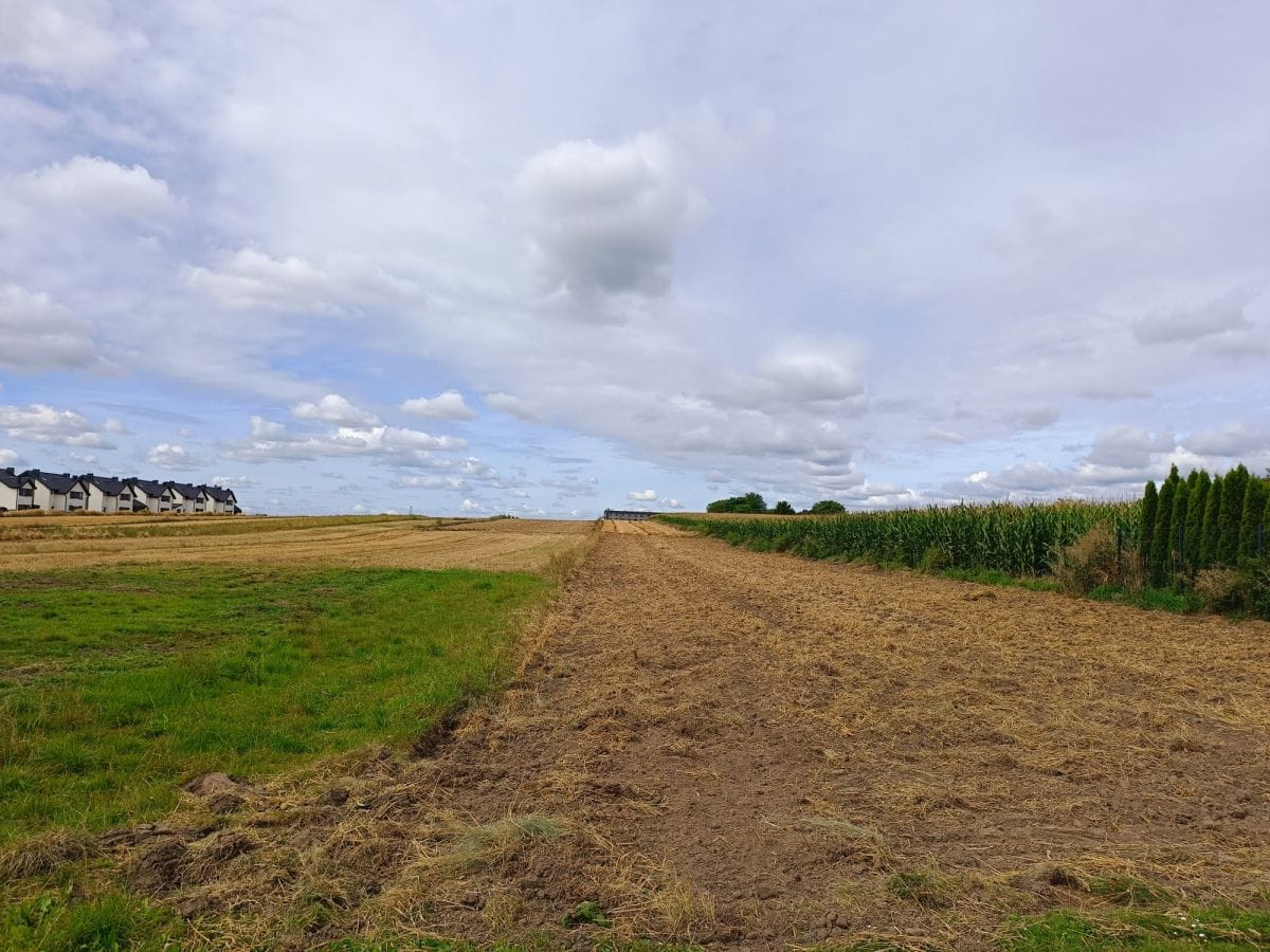 Działka  pokojowe na Sprzedaż