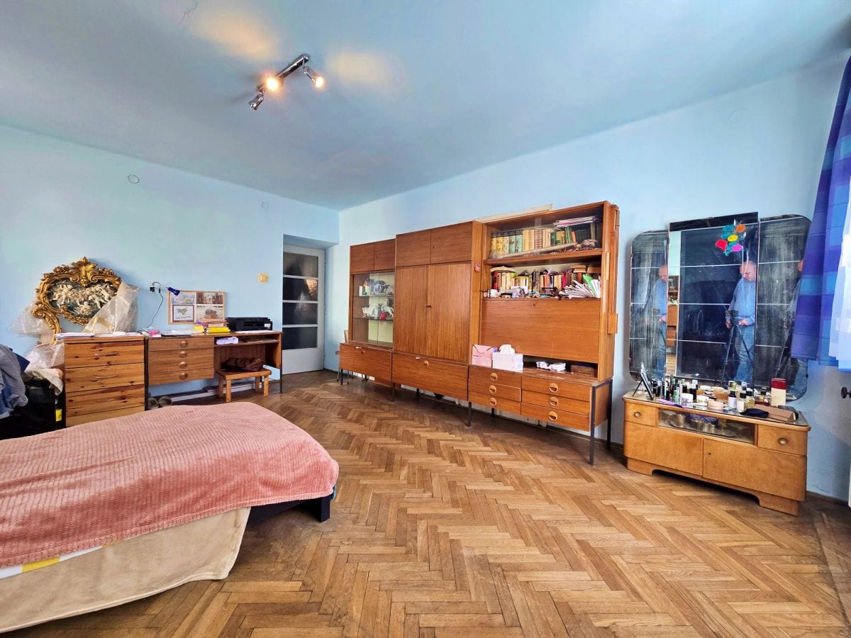 Mieszkanie 4 pokojowe na Sprzedaż