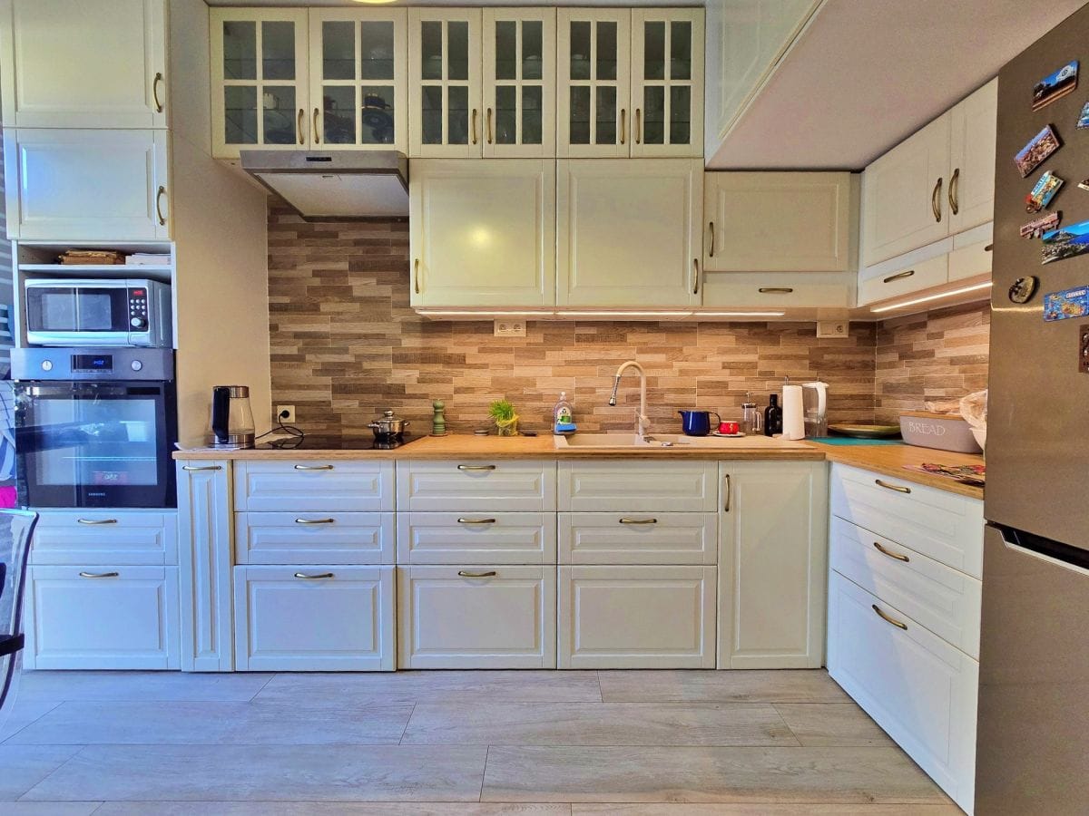 Mieszkanie 4 pokojowe na Sprzedaż