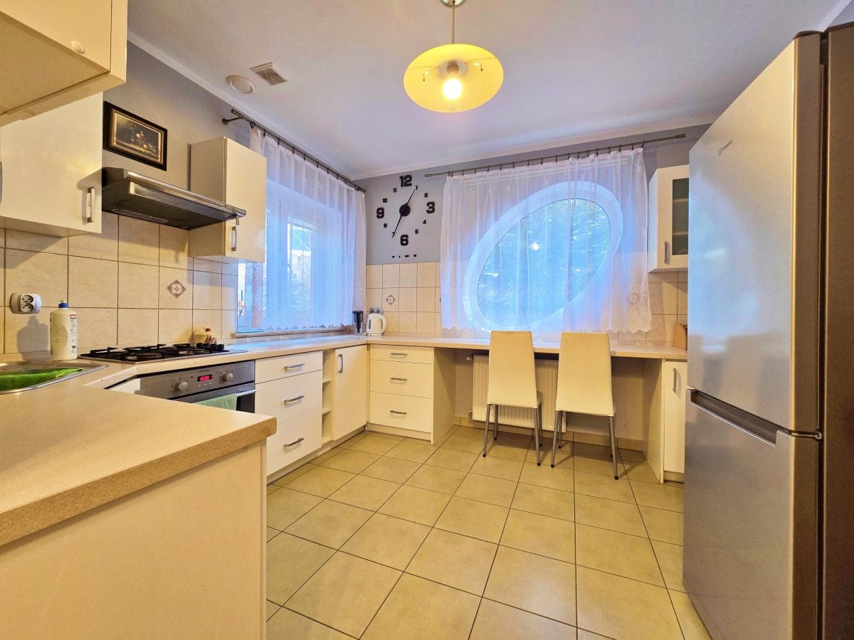 Lokal użytkowy  pokojowe na Wynajem