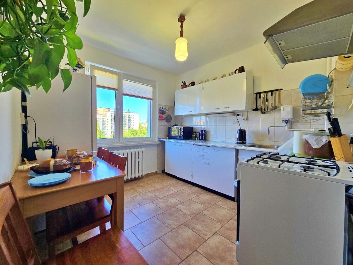 Mieszkanie 3 pokojowe na Sprzedaż