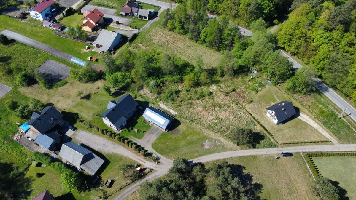 Działka  pokojowe na Sprzedaż