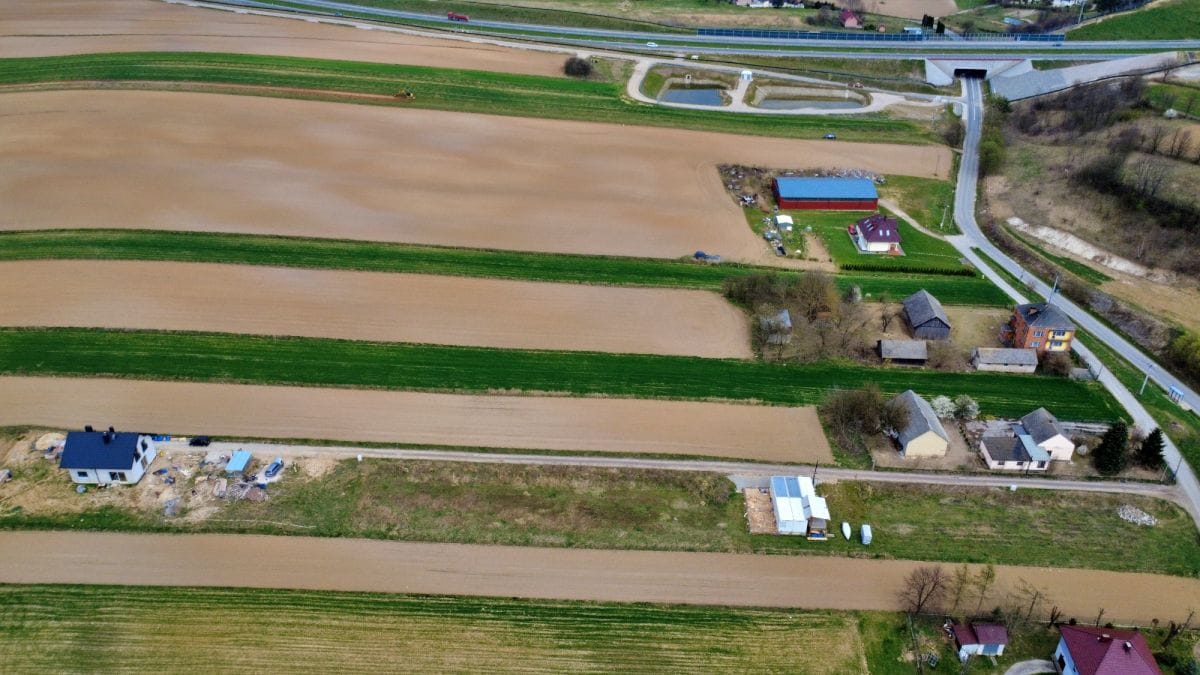 Działka  pokojowe na Sprzedaż