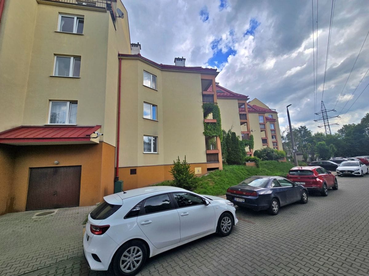 Mieszkanie 3 pokojowe na Sprzedaż