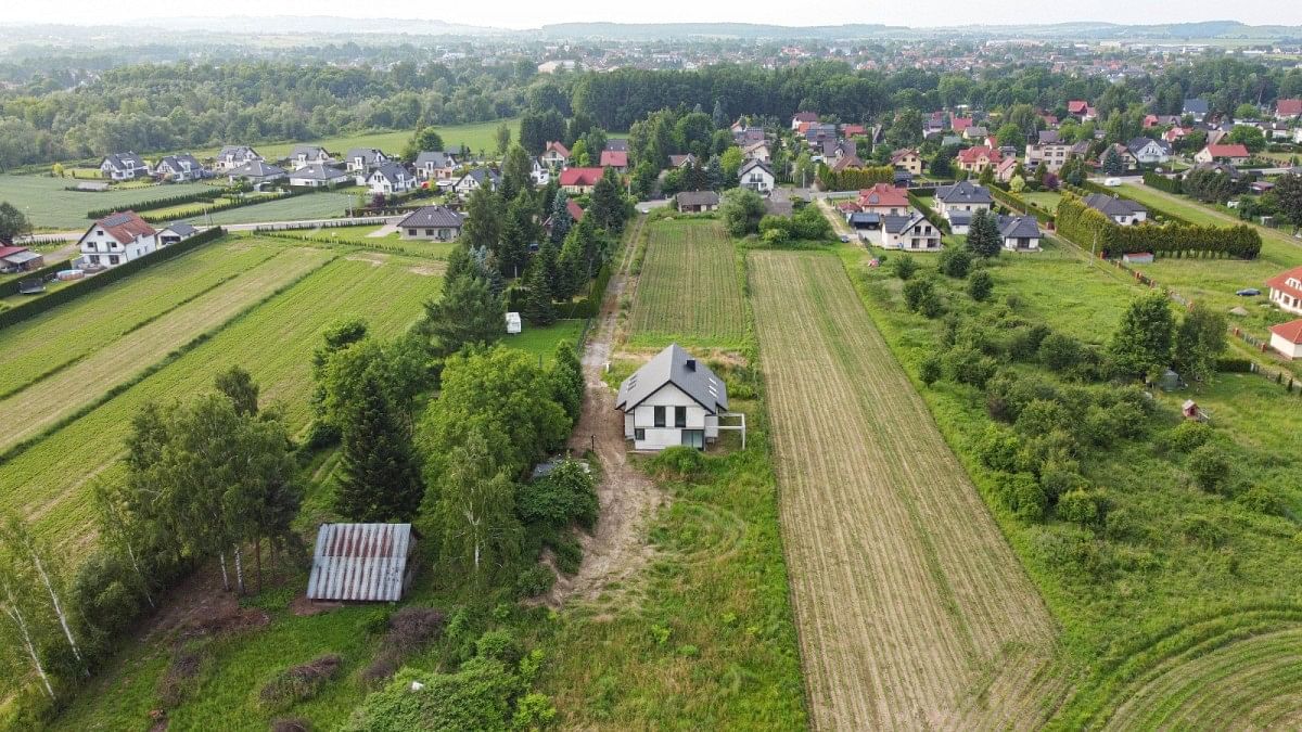 Dom 6 pokojowe na Sprzedaż