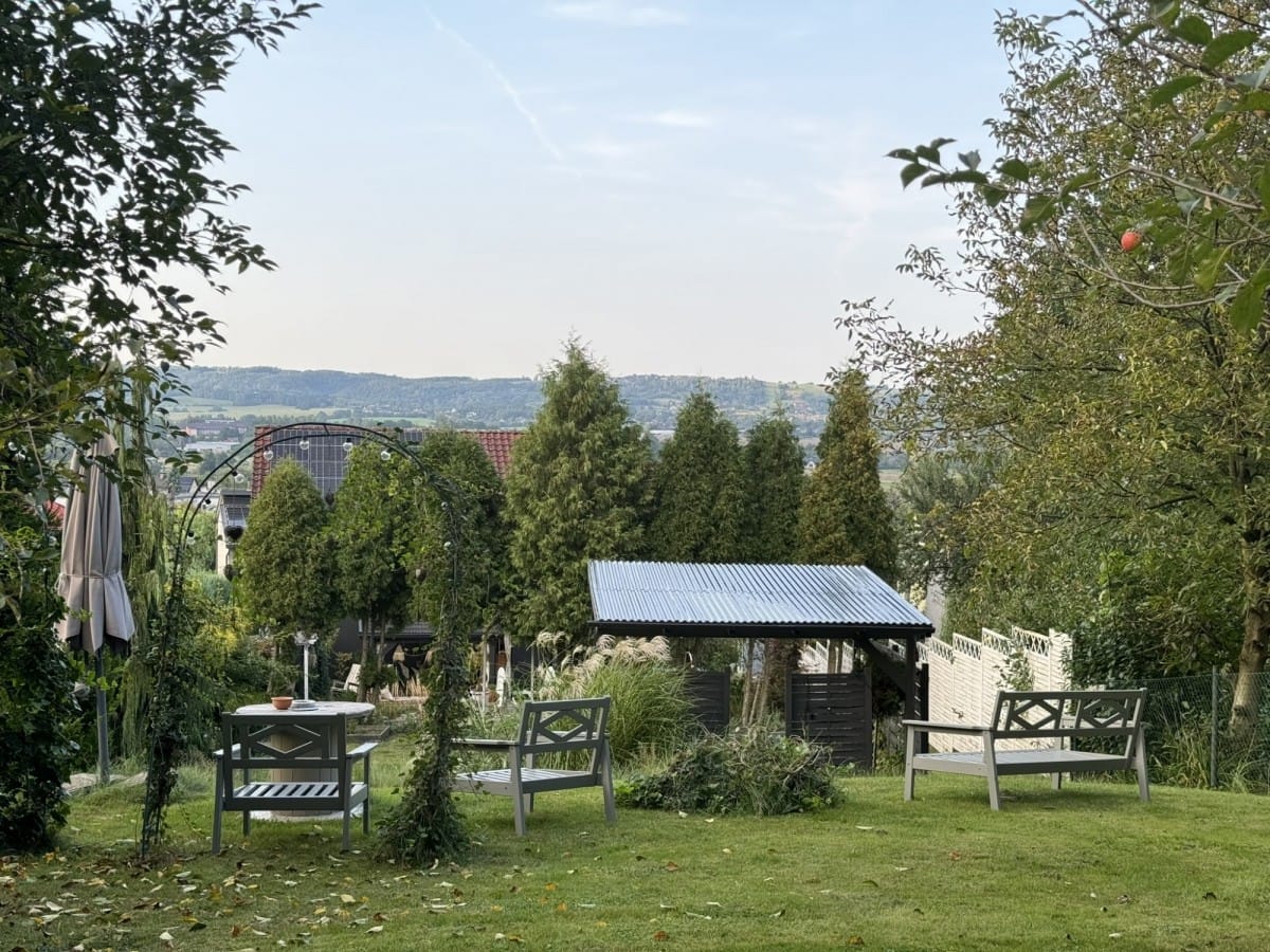 Dom  pokojowe na Sprzedaż