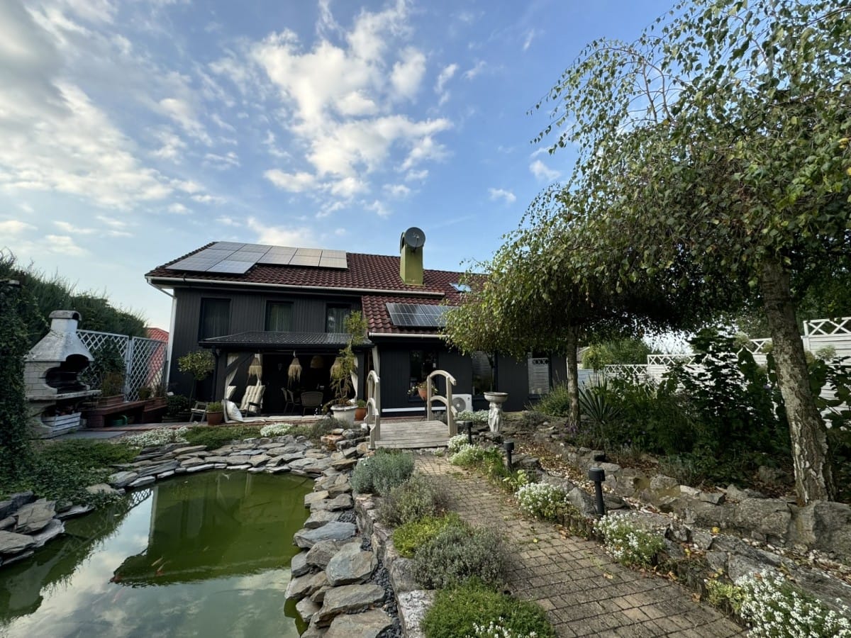 Dom  pokojowe na Sprzedaż