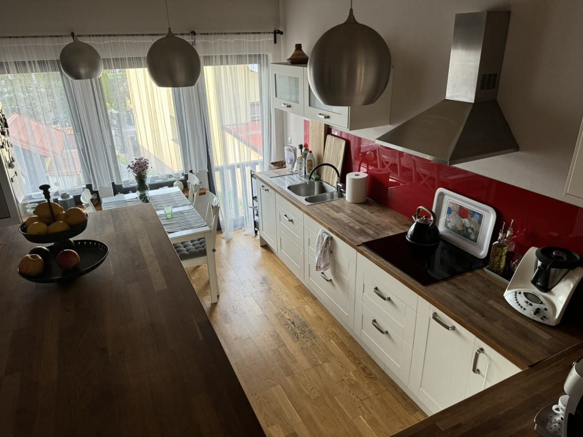 Dom  pokojowe na Sprzedaż