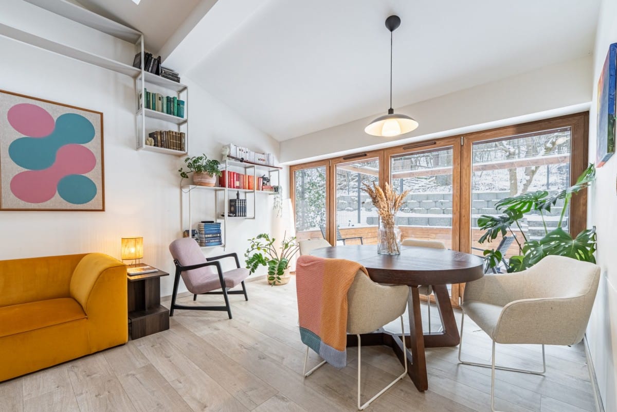 Mieszkanie 4 pokojowe na Sprzedaż