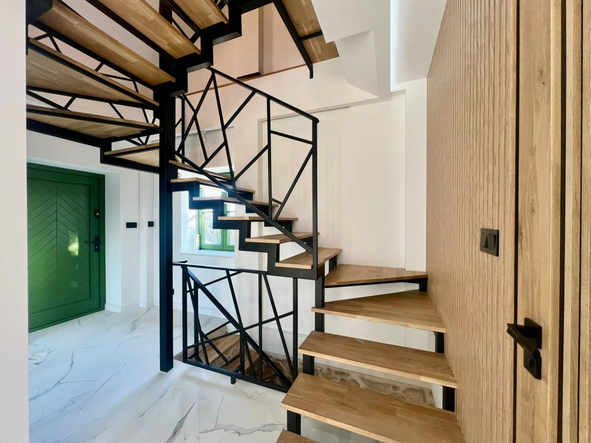 Dom  pokojowe na Sprzedaż