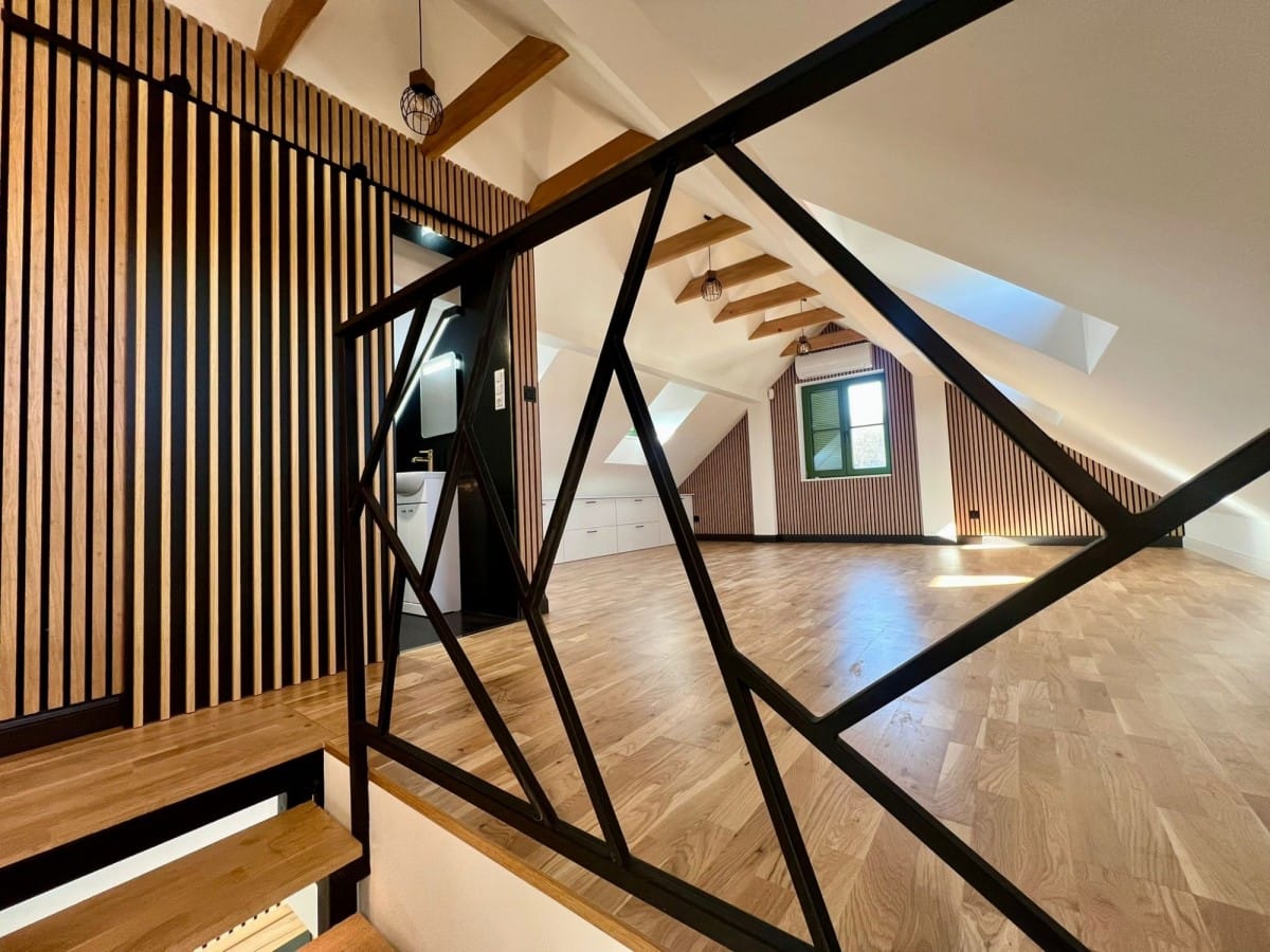 Dom  pokojowe na Sprzedaż