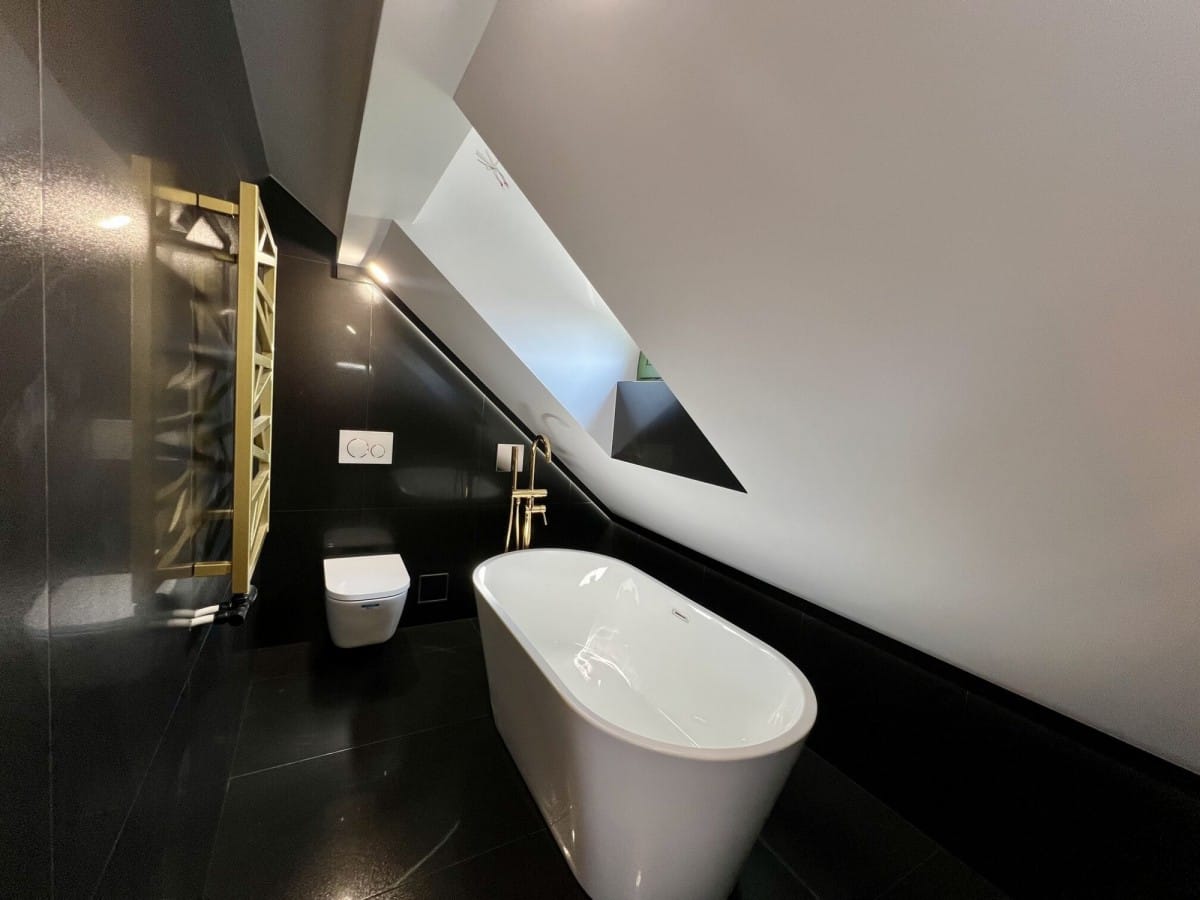 Dom  pokojowe na Sprzedaż