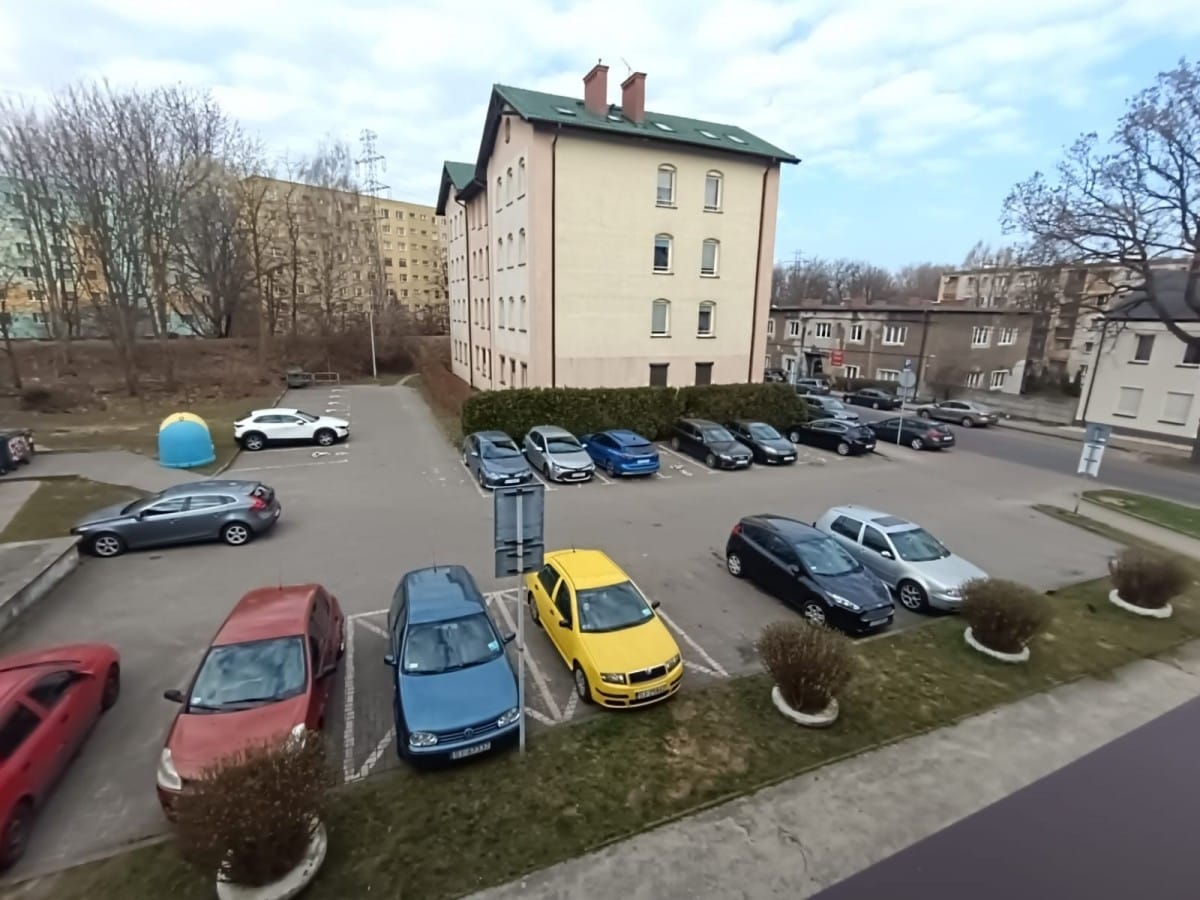 Mieszkanie 3 pokojowe na Sprzedaż