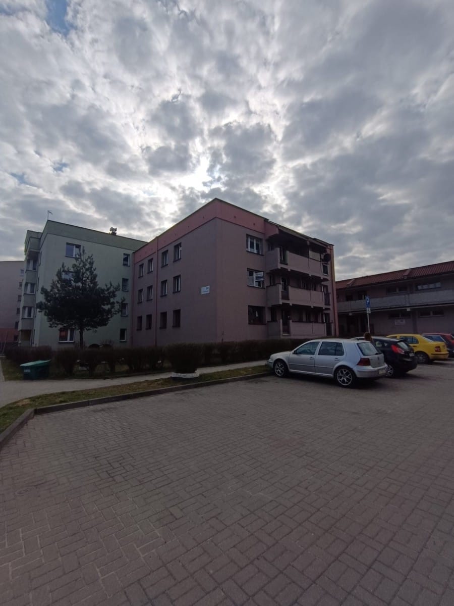 Mieszkanie 3 pokojowe na Sprzedaż