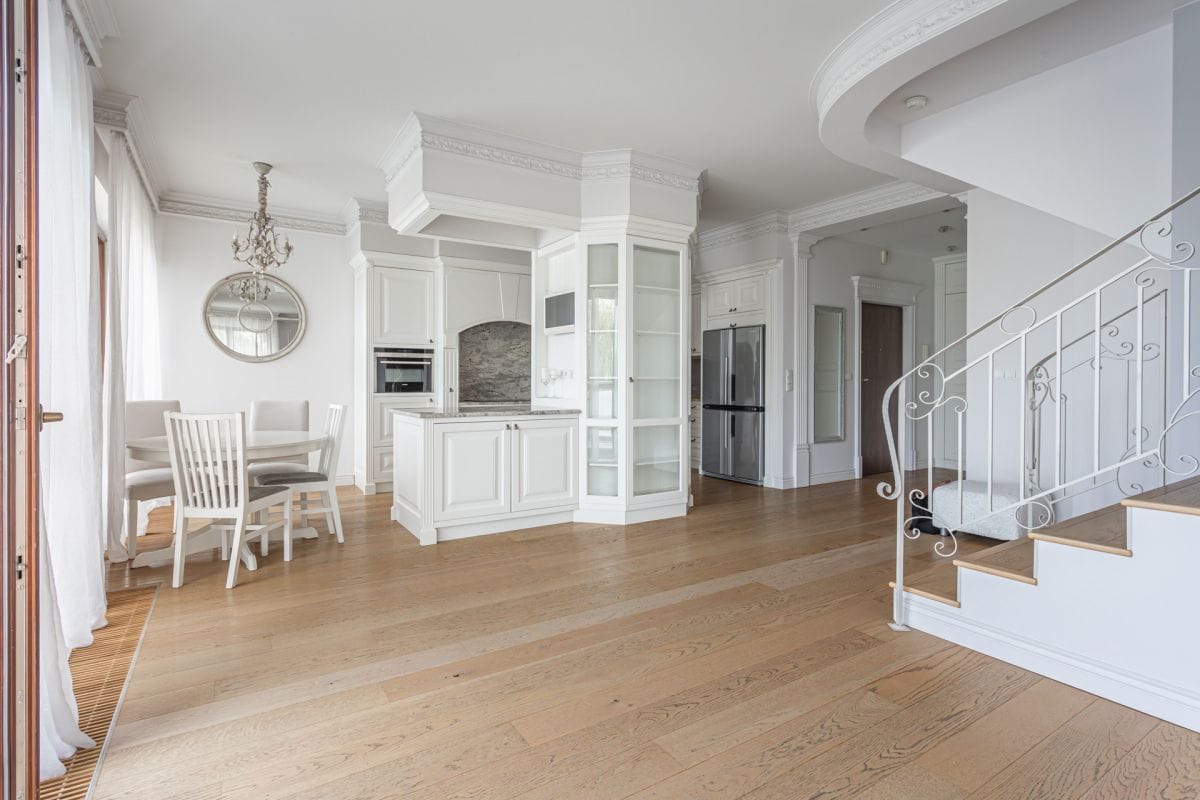 Mieszkanie 5 pokojowe na Wynajem