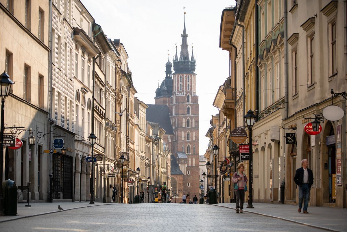 Lokal użytkowy  pokojowe na Sprzedaż