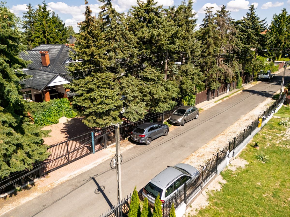Dom 12 pokojowe na Sprzedaż