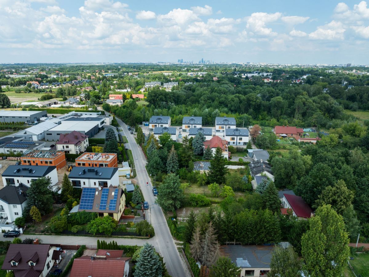Działka  pokojowe na Sprzedaż