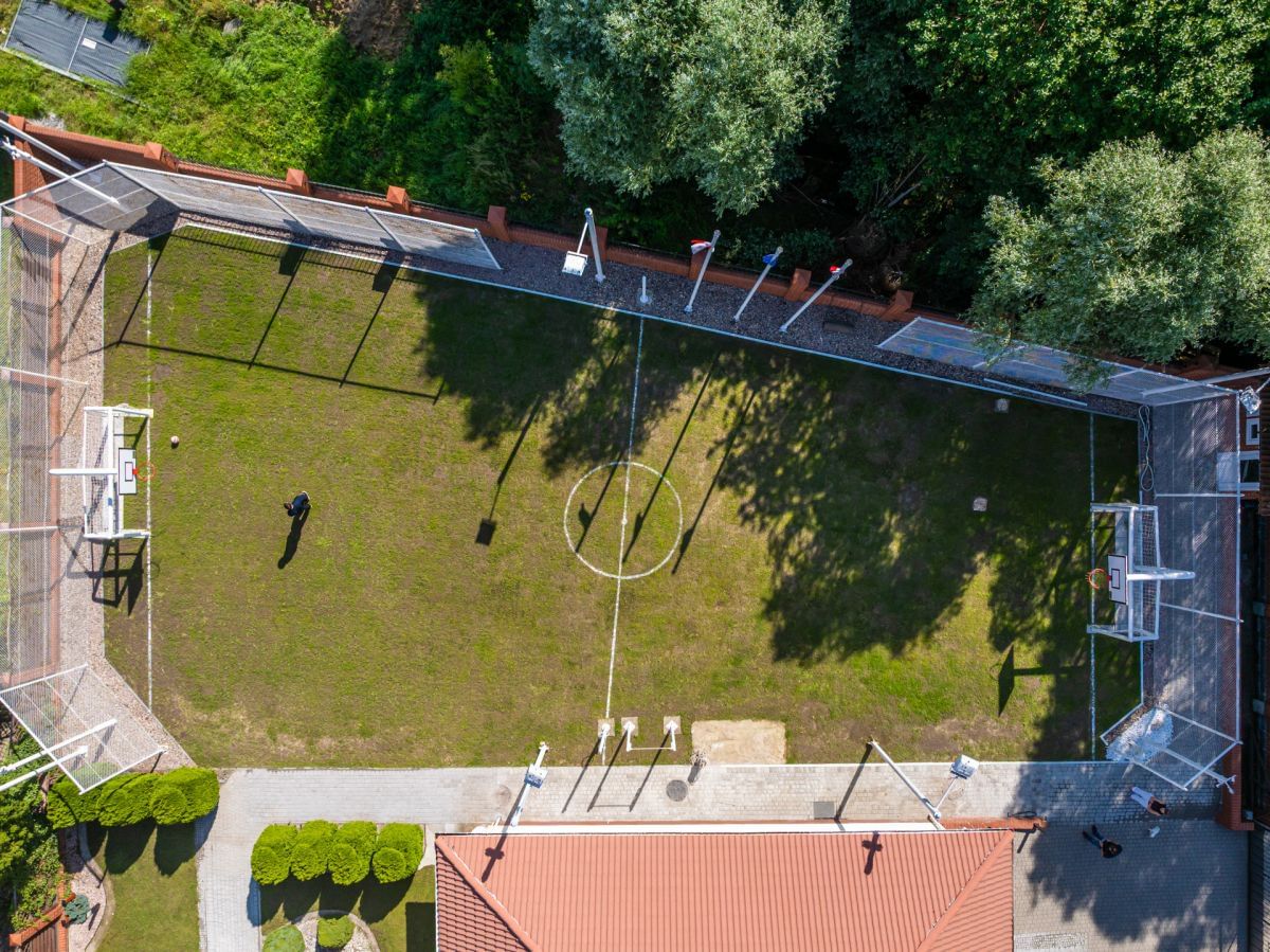 Dom 5 pokojowe na Sprzedaż