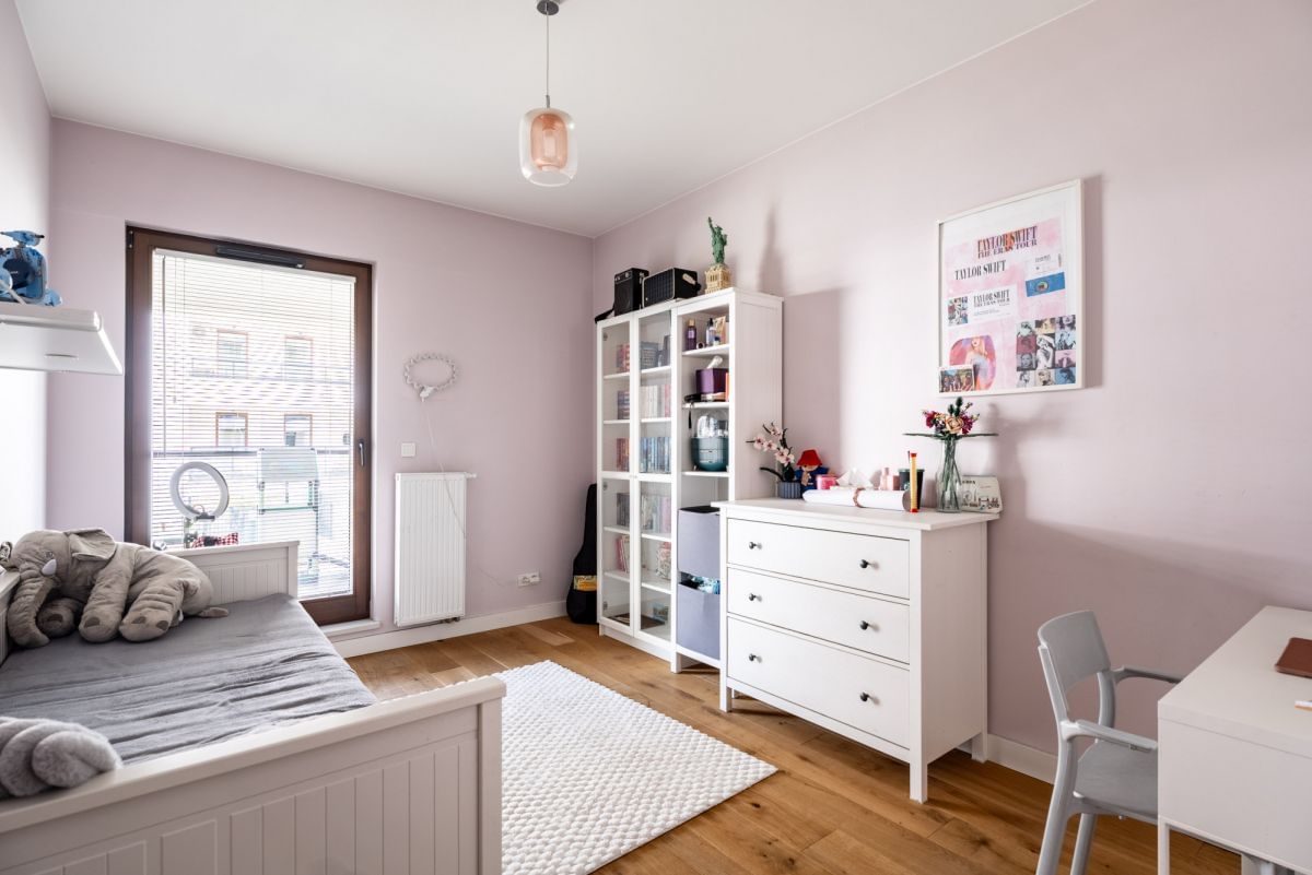 Mieszkanie 4 pokojowe na Sprzedaż