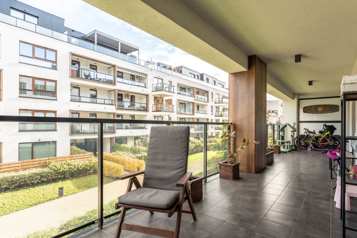 Mieszkanie 4 pokojowe na Sprzedaż