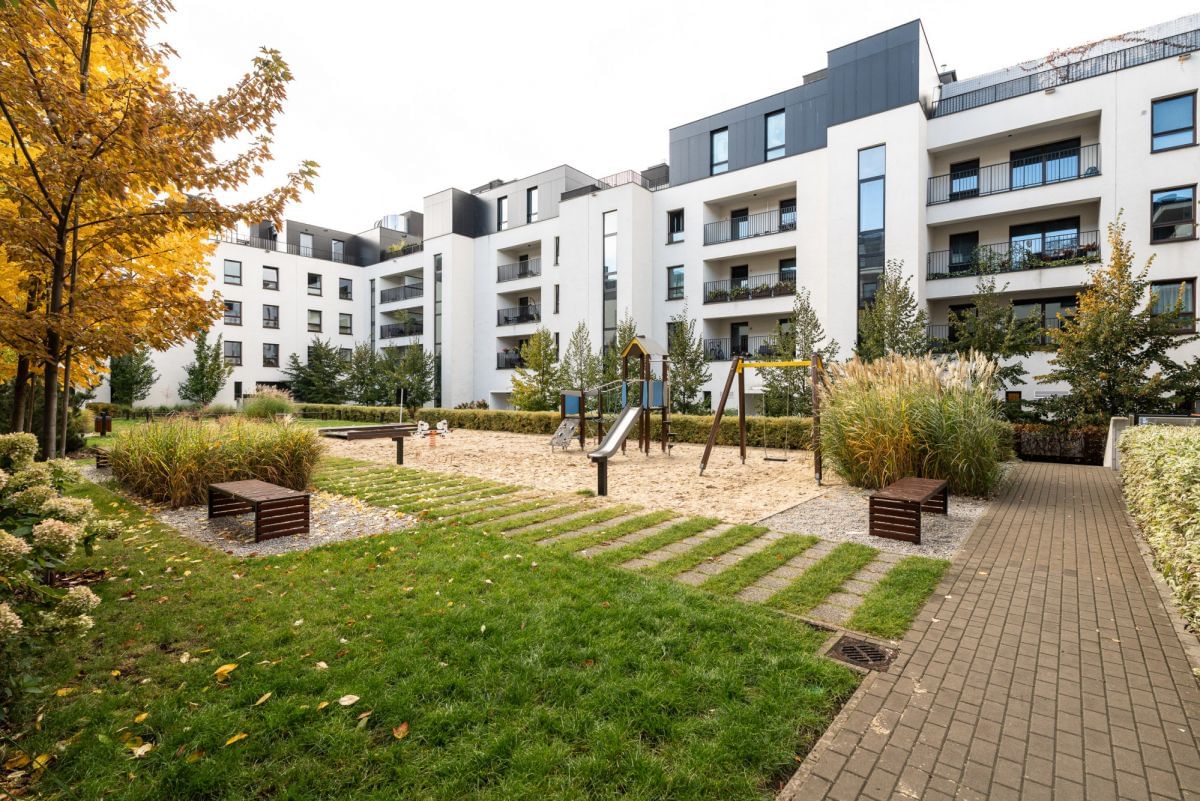 Mieszkanie 4 pokojowe na Sprzedaż