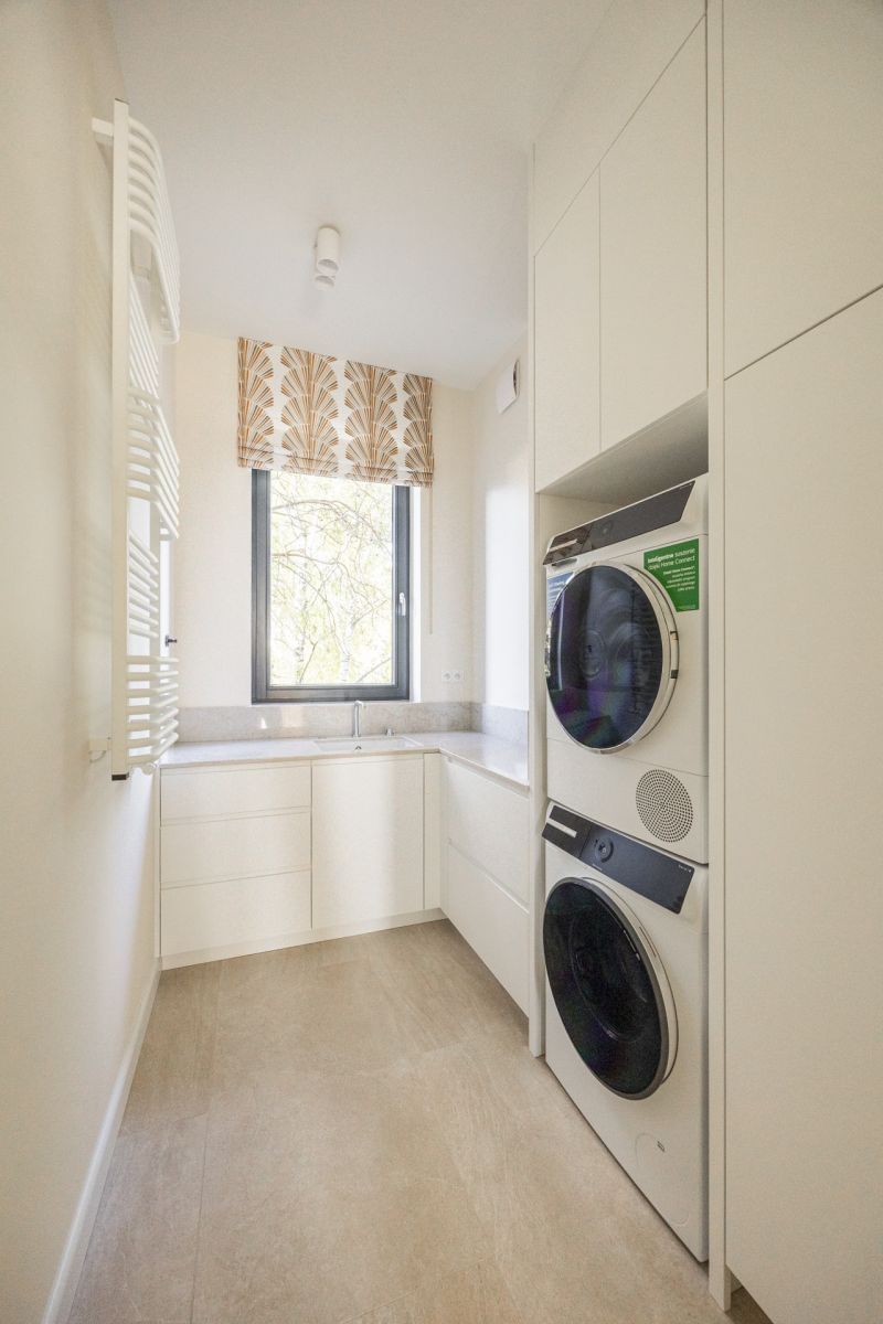 Mieszkanie 6 pokojowe na Wynajem