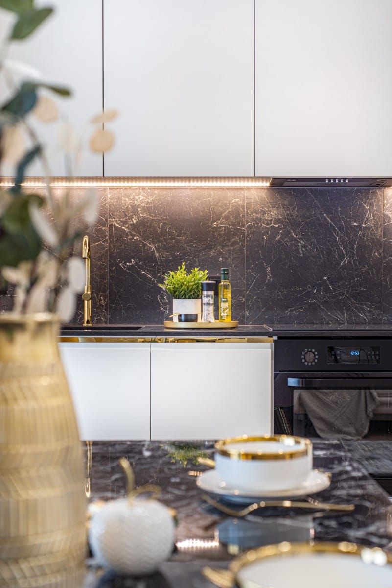 Mieszkanie 1 pokojowe na Sprzedaż