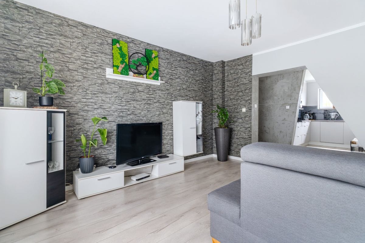 Dom 8 pokojowe na Sprzedaż