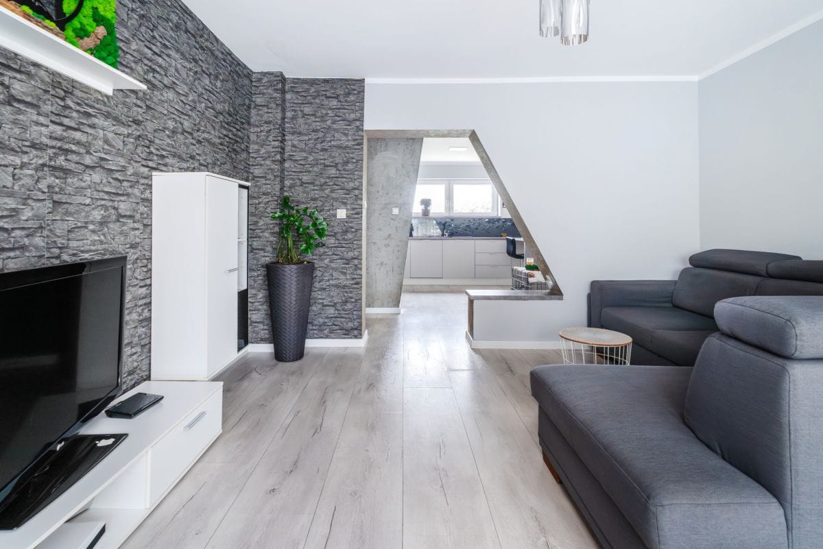 Dom 8 pokojowe na Sprzedaż