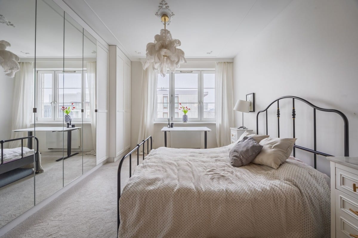 Mieszkanie 4 pokojowe na Sprzedaż