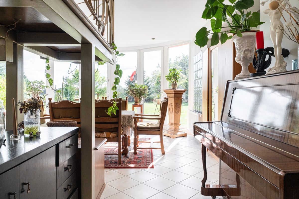 Dom 6 pokojowe na Sprzedaż