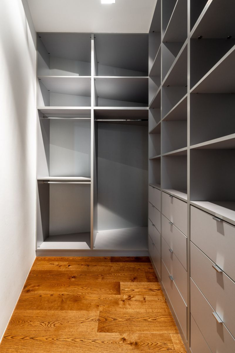 Mieszkanie 5 pokojowe na Wynajem