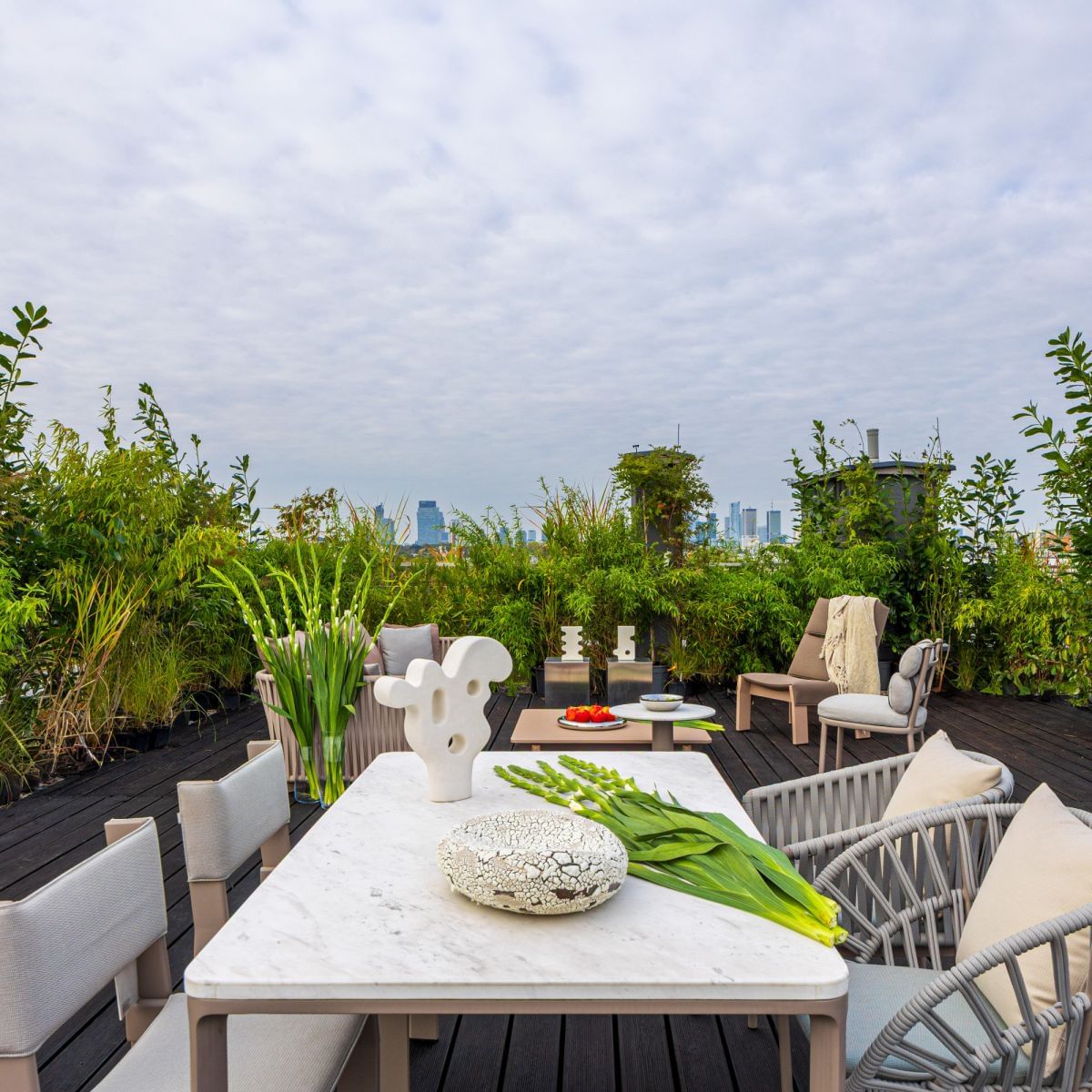 Mieszkanie 5 pokojowe na Sprzedaż