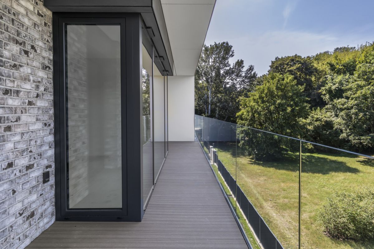 Mieszkanie 4 pokojowe na Sprzedaż