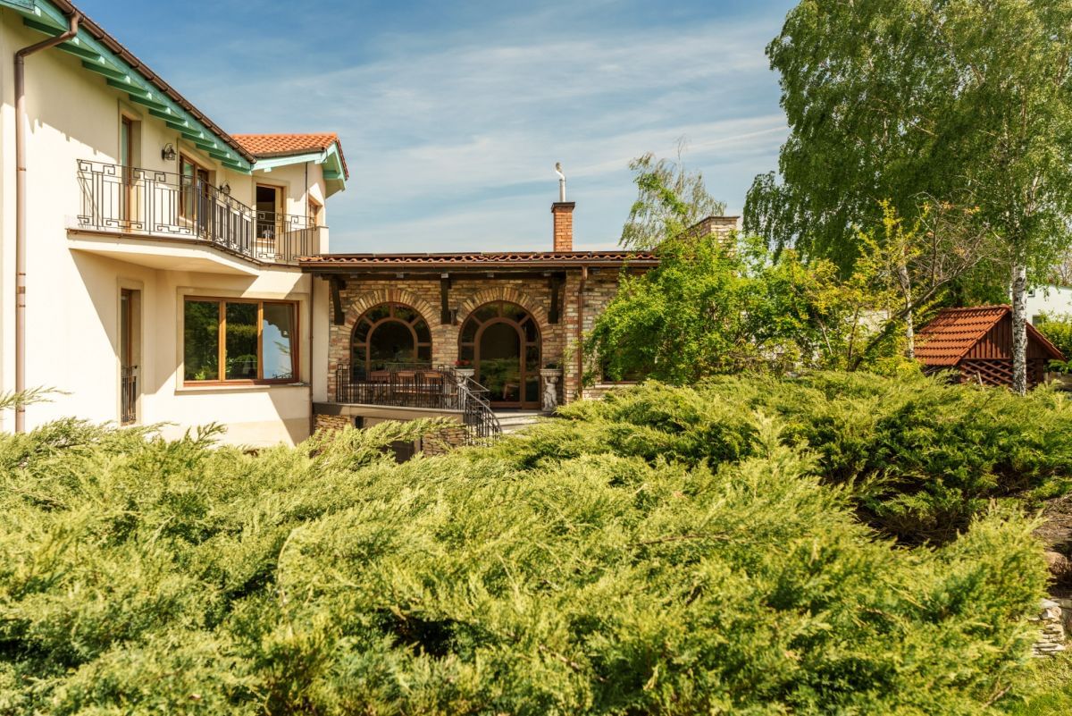 Lokal użytkowy  pokojowe na Sprzedaż