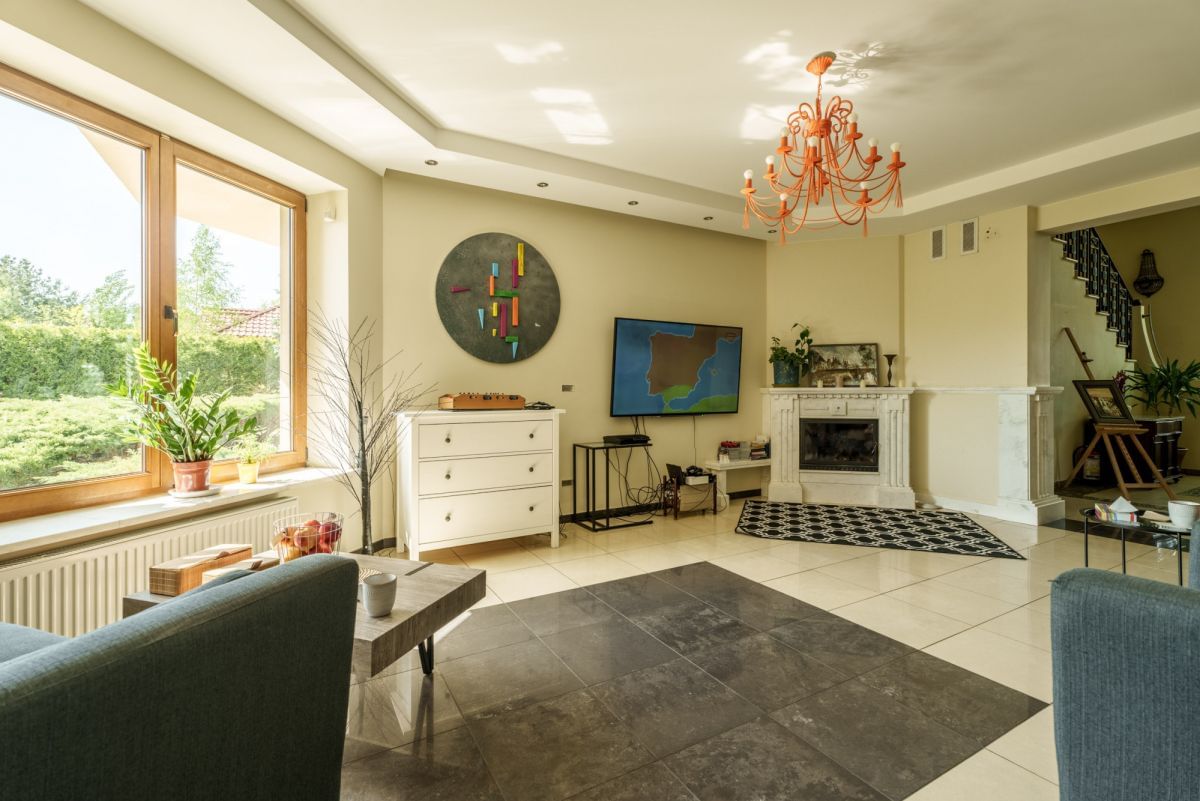 Lokal użytkowy  pokojowe na Sprzedaż