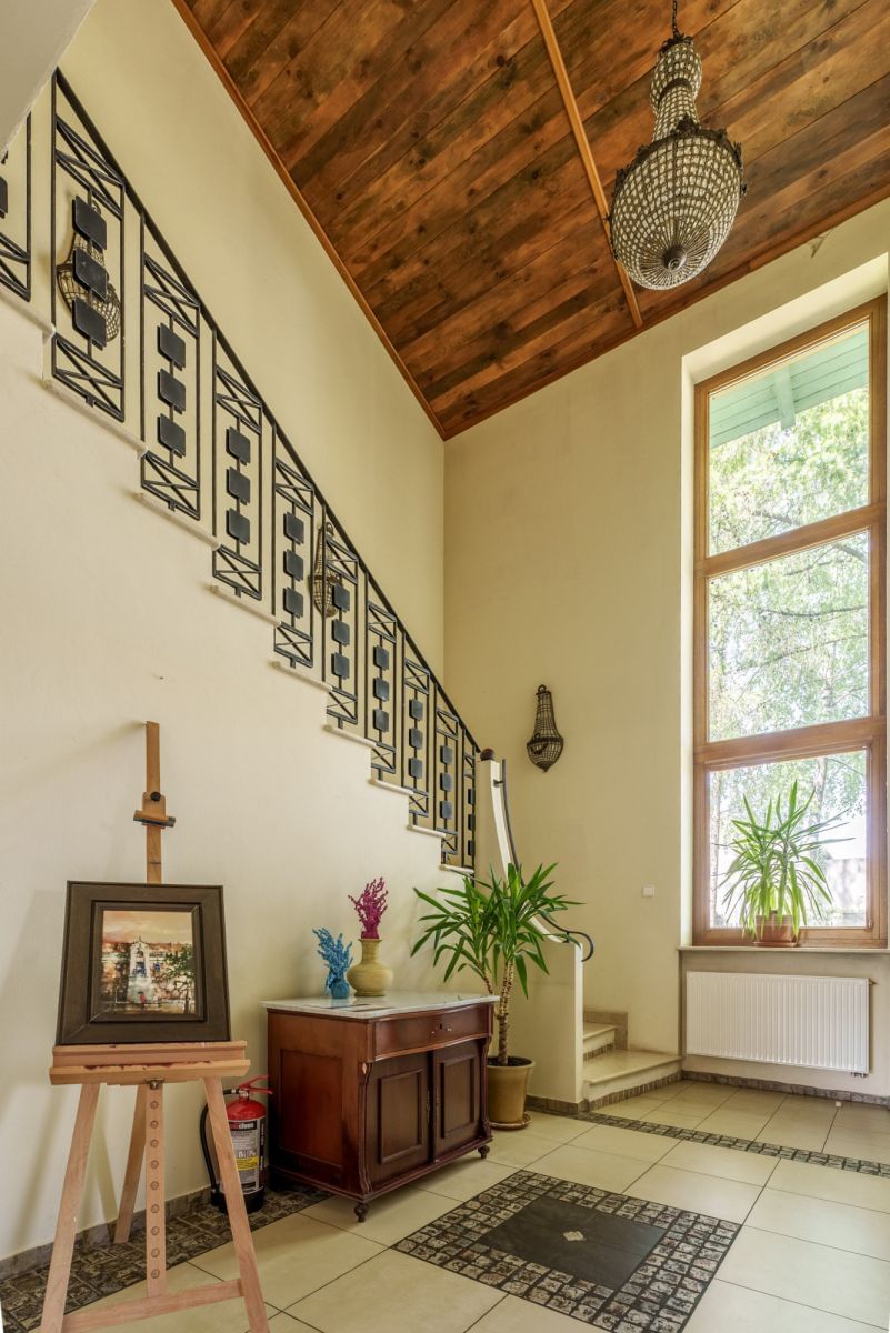 Lokal użytkowy  pokojowe na Sprzedaż