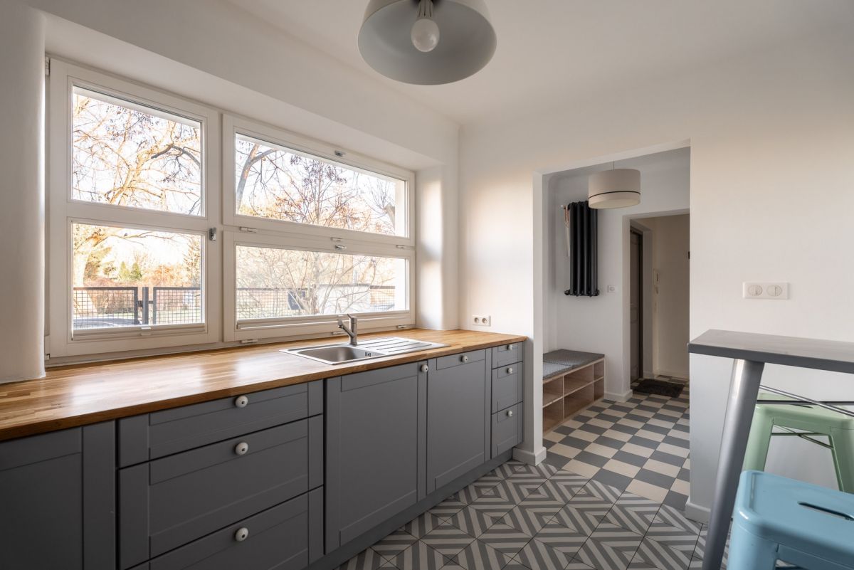 Lokal użytkowy  pokojowe na Wynajem