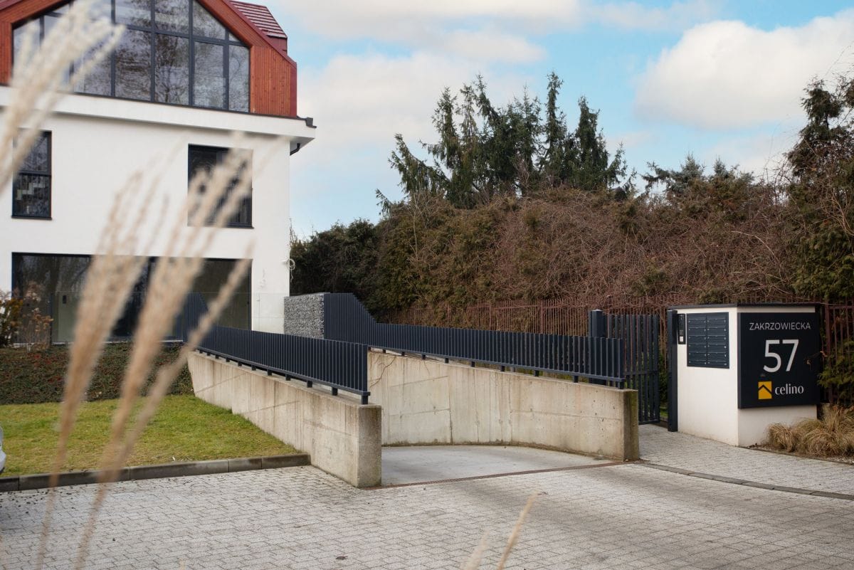 Mieszkanie 4 pokojowe na Sprzedaż