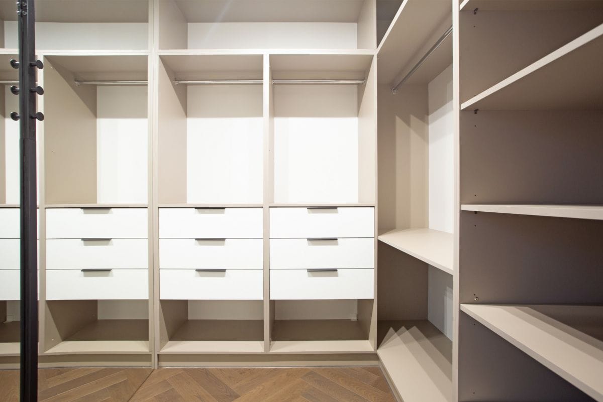 Mieszkanie 4 pokojowe na Sprzedaż